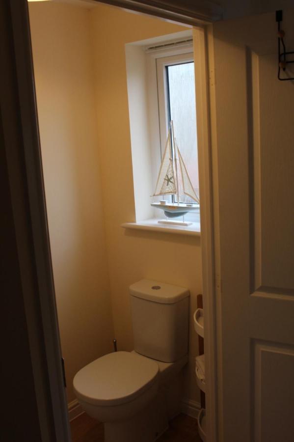 Home From Home Milford Haven Luaran gambar